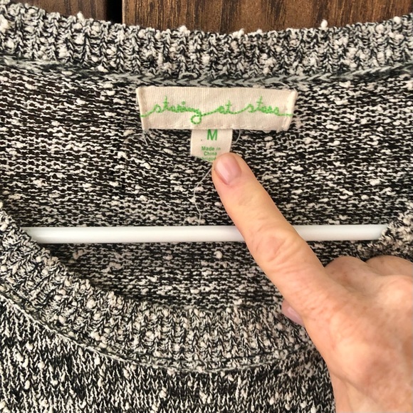 Staring at Stars Gray Cropped Knit Sweater - Picture 4 of 5